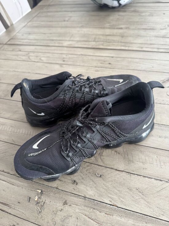 Nike Air VaporMax Run Utility Black Reflect Silver AQ8810-003 Size 10 main image 7